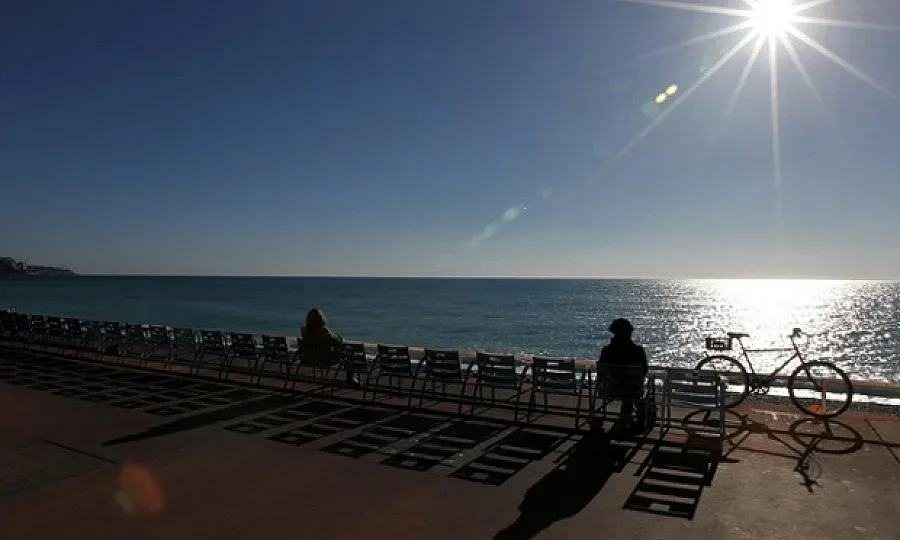 Французите със забрана да работят след 18.00 ч