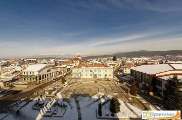 Нашенци, гърци и македонци атакуват Добринище за Великден