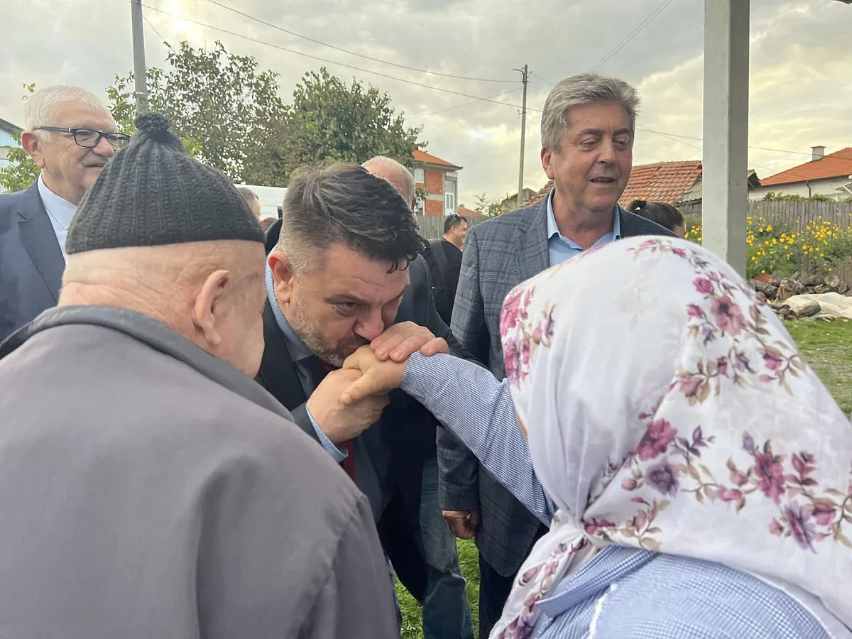 Атанас Зафиров в Снягово: Край на бастионите в политиката, има спешна нужда от обединение за България