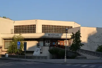 US-фондация дава рамо на музей „Искра"