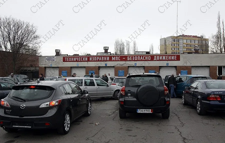 КАТ в столицата спря временно работа