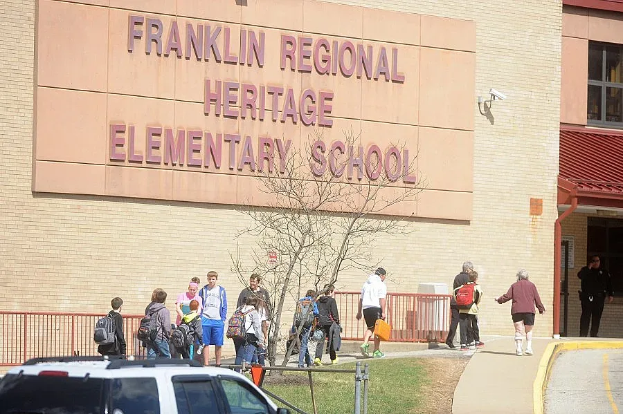 Ето кой е нападателят с ножовете в училището в САЩ 