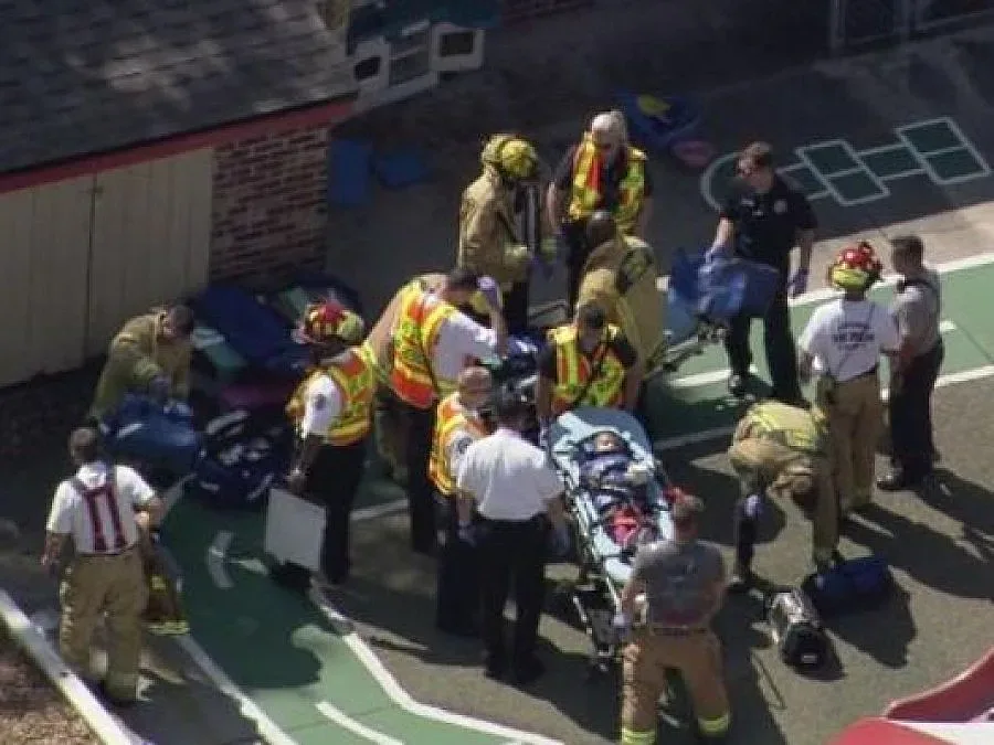 Aвтомобил се вряза в детска градина в САЩ