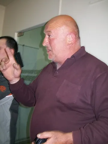 30 семейства живеят без ток, ЧЕЗ ги мотае повече от година