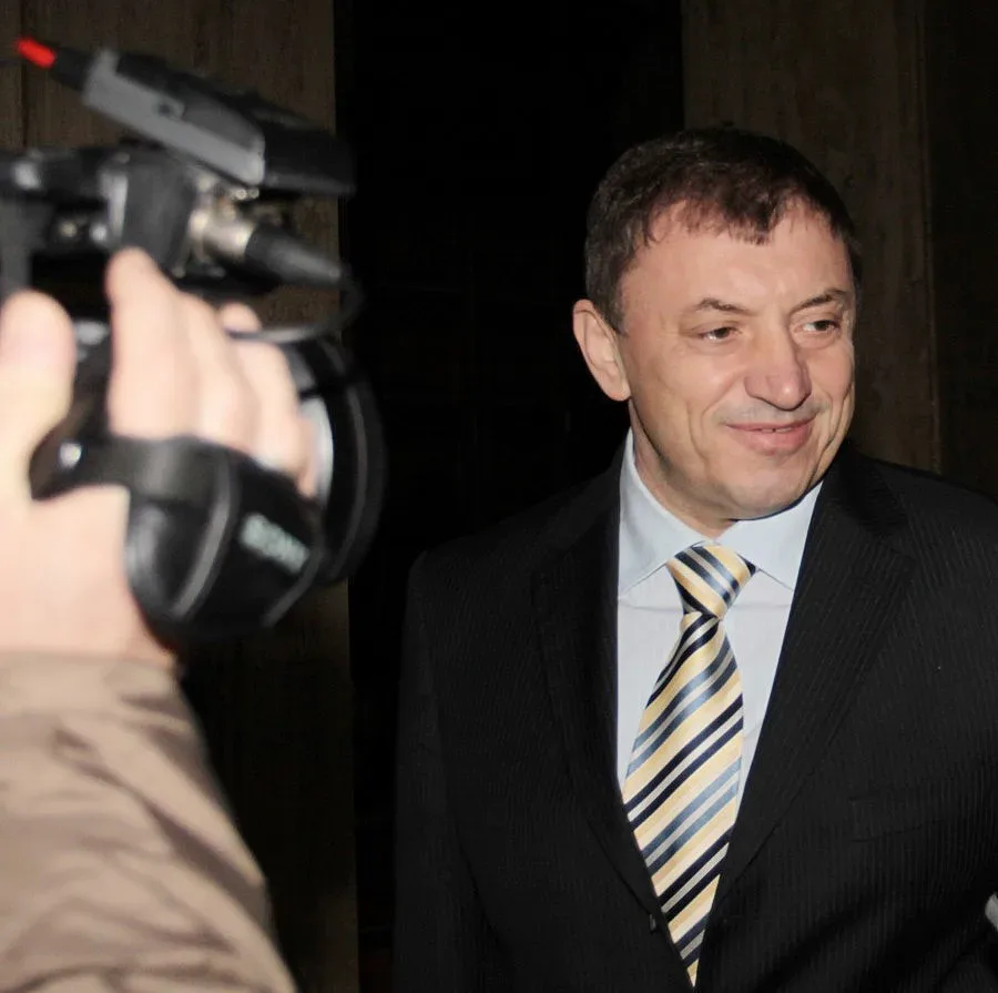 Съдът пусна Алексей Петров да се лекува в Австрия