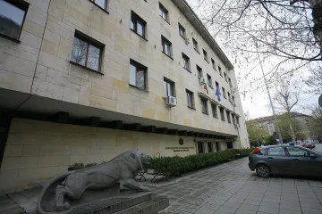 Кабинетът дава 70 млн. лв. на МВР и още две министерства