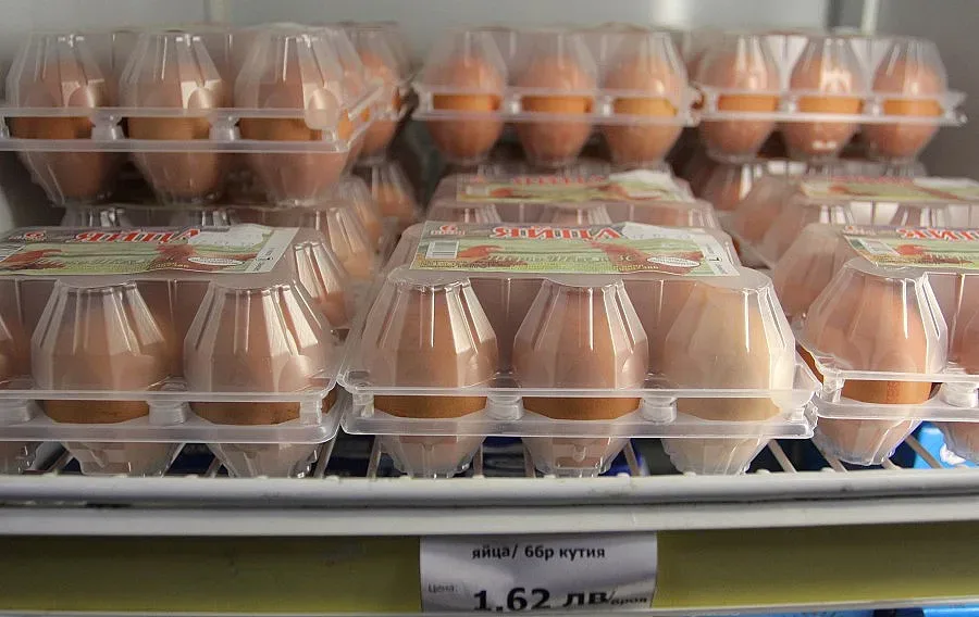 Българите се втурнаха да харчат