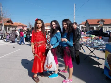 Теди Москов и Филип Трифонов - почетни роми в Каварна