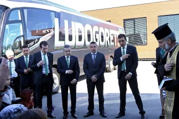 "Лудогорец": Взимаме Венгер, но за школата