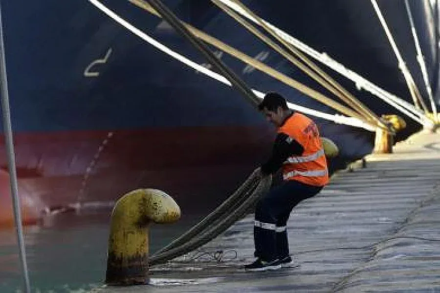 Блокада на гръцките пристанища срещу приватизация