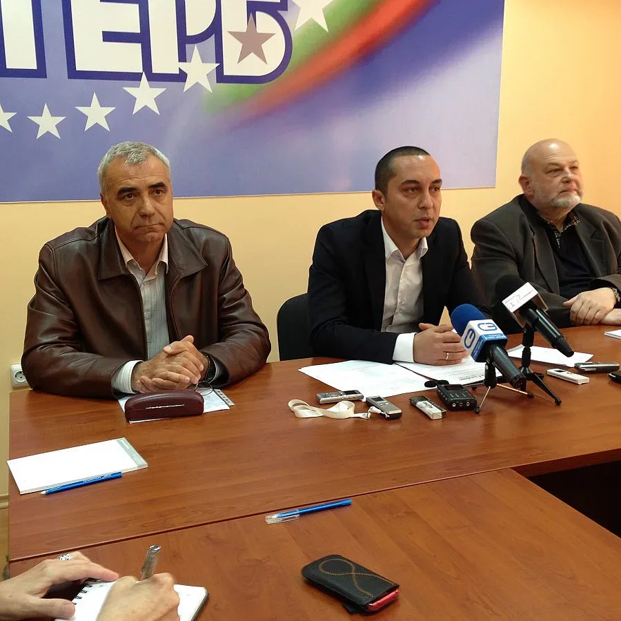 В частен автосервиз ще гласуват на евроизборите в Гълъбово