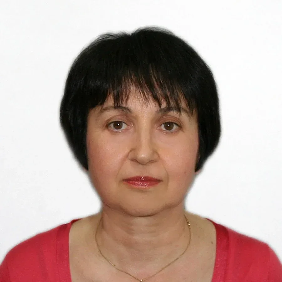 Президентът ще назначи Лена Русенова за член на управителния съвет на БНБ