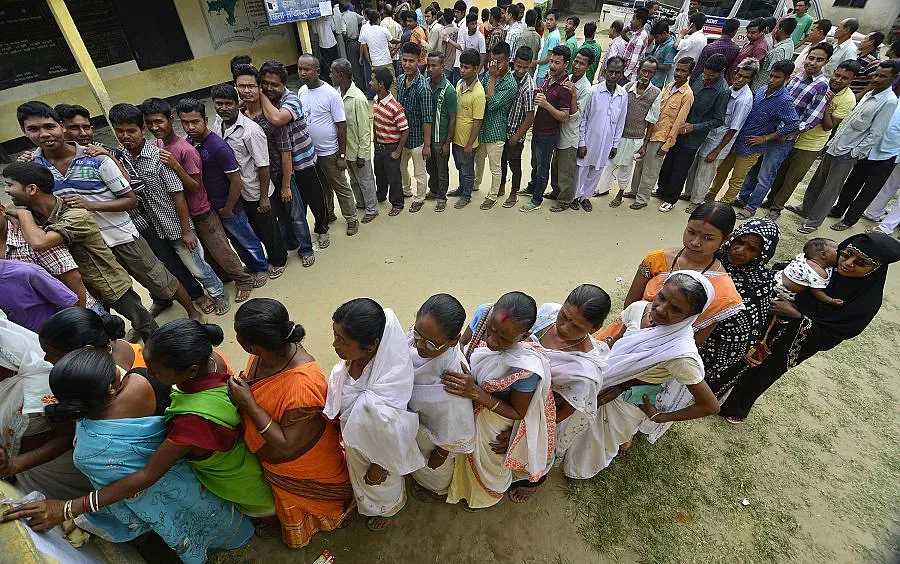 Индия избира парламент в продължение на повече от месец
