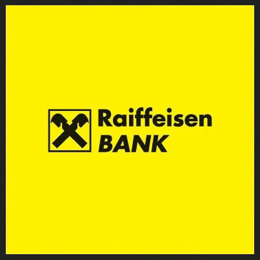 Райфайзен се  изнася от Крим