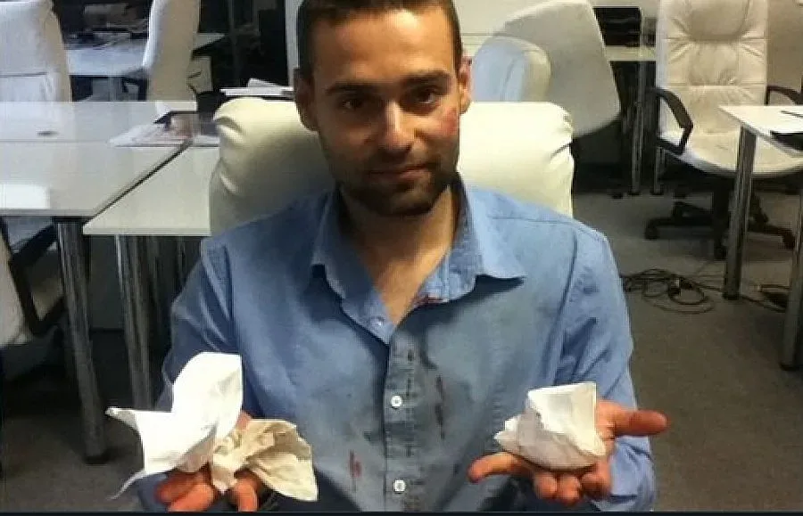 Ултраси пребиха журналист в столицата