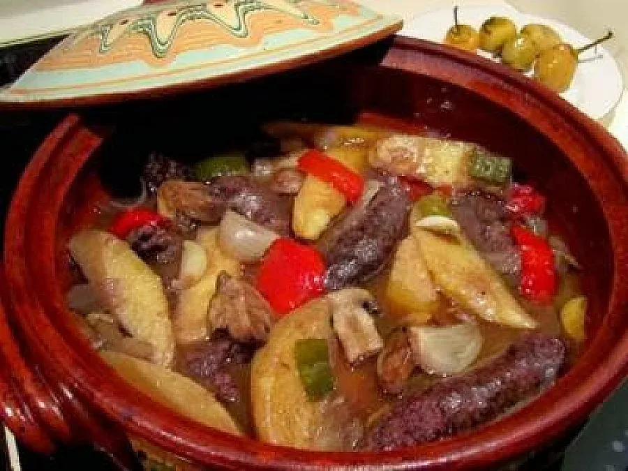 Глезят туристи с царски манджи