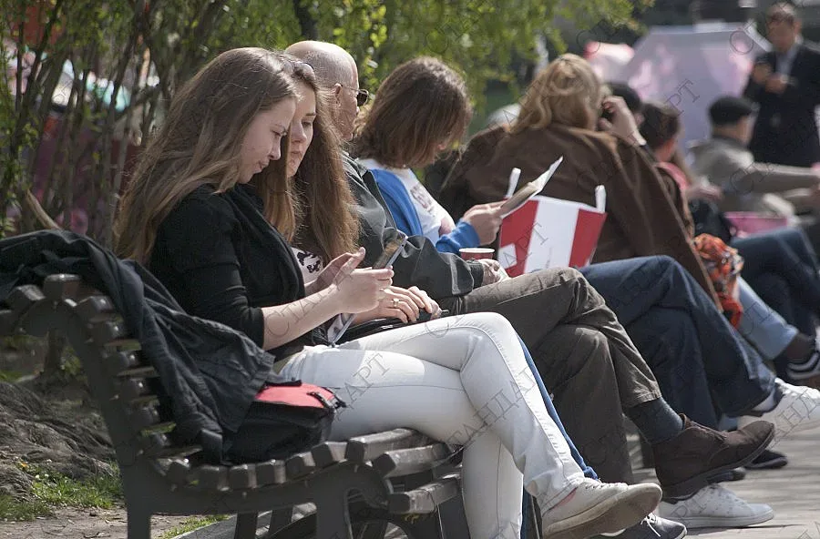 Издирват млади безработни, предлагат им работа