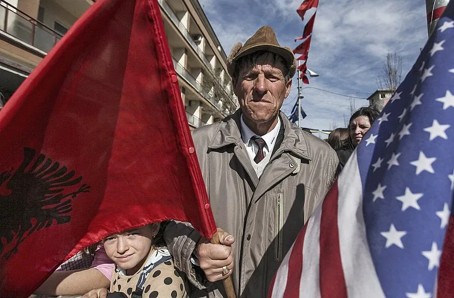 Отвориха небето на Косово