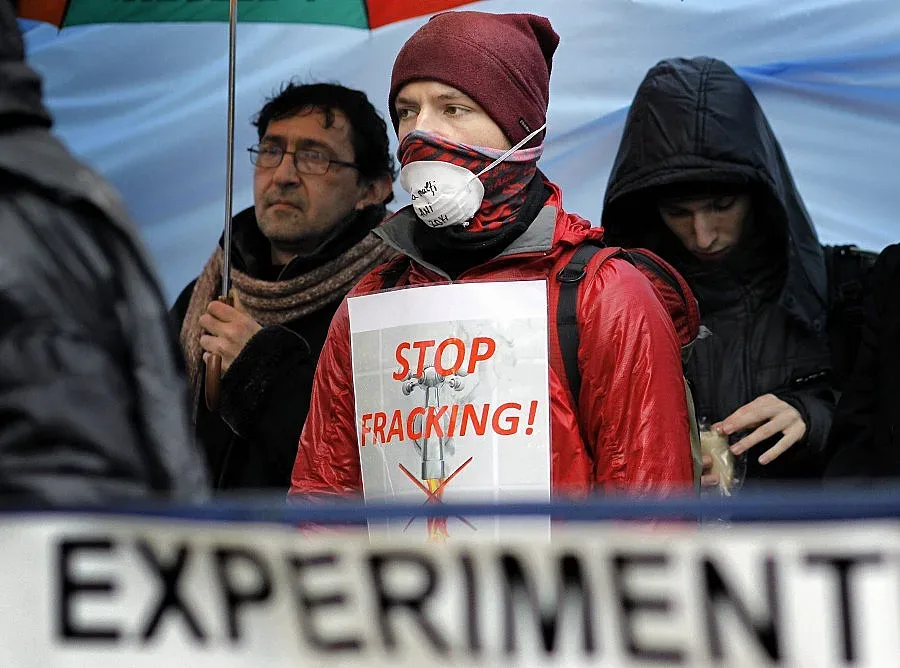 Румъния въстава срещу шистовия газ