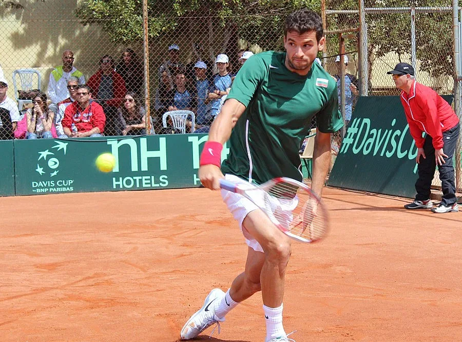 Глезят Гришо като Симеончо в Атина