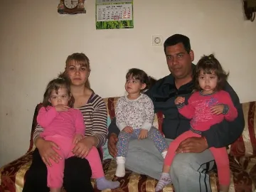 Тризначки от Тишевица мечтаят за обувки