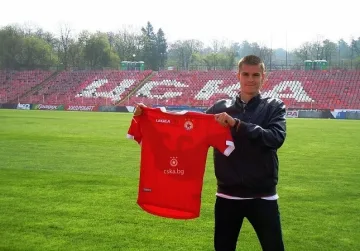 ЦСКА подписа с юноша 