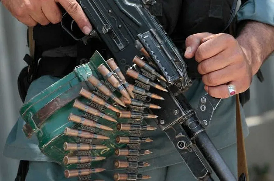 Афганистански полицай застреля 2 журналистки на АП