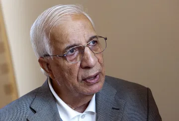 Лекари да търгуват? Боже, все едно съм Ада!