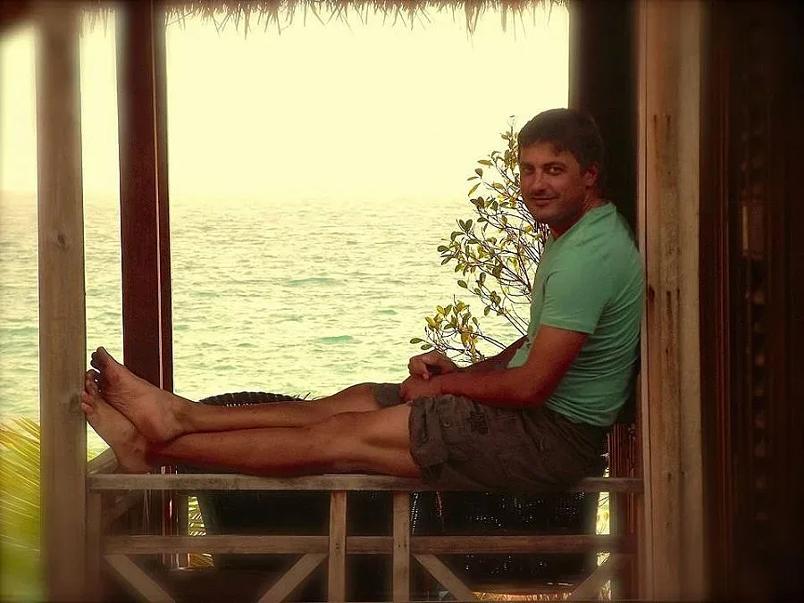 Менюто на сървайвърите: Ориз, скакалци, змии и тарантули