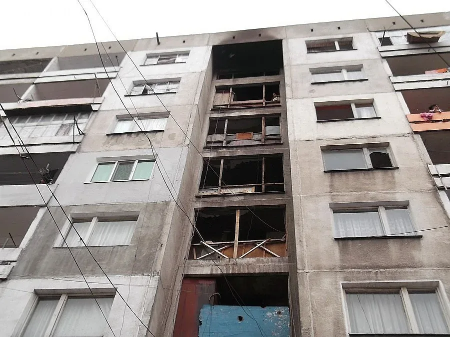 Пожар избухна в асансьор в Пловдив, има ранени