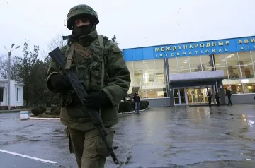 Членове на "Беркут" в ареста за убийствата на "Майдана"