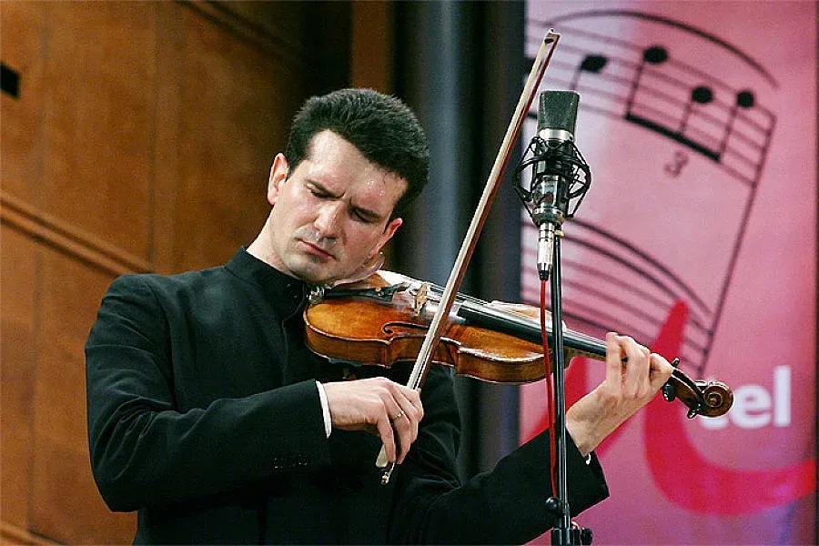 Два биса за Светлин Русев