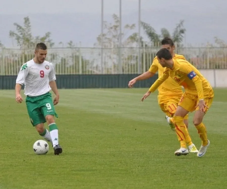 Юношите се изложиха с 1:3 от Македония