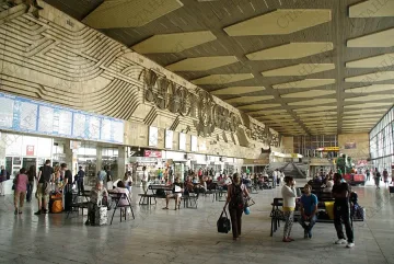 БДЖ пуска предварително билети за Великден