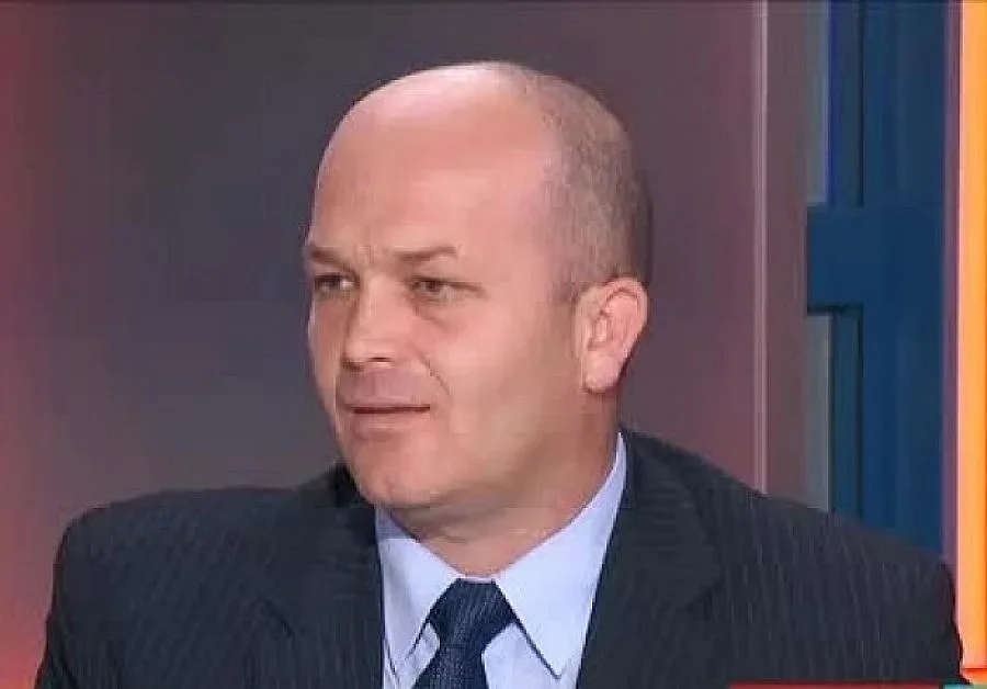 Още един депутат си закупи акции на ЦСКА