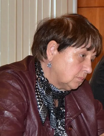 Колегите на проф. Кръстева притеснени от зла прокоба