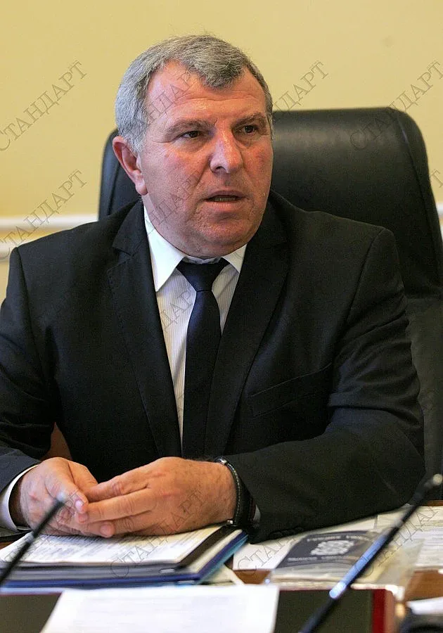  Греков: Няма поголовна сеч в горите