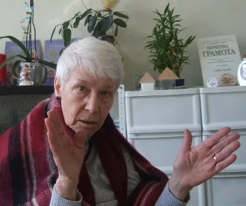 Лечителят Славка Пенева: Ходенето на фризьор крие рискове