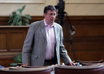 Куюмджиев: Не се предвижда поправка в Закона за енергетиката