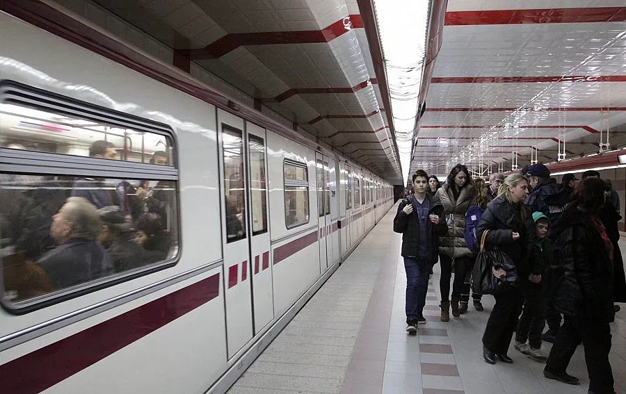 Фандъкова и Мутафчиев си сътрудничат за театри в метрото
