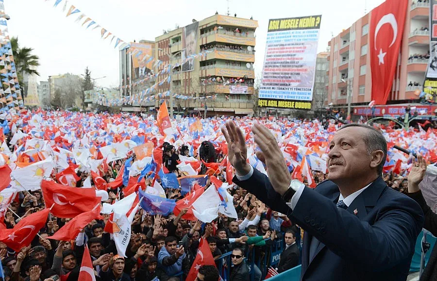 В Турция започнаха трудни за Ердоган местни избори