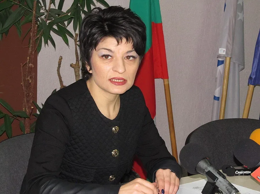 Атанасова: Изборните правила не работят