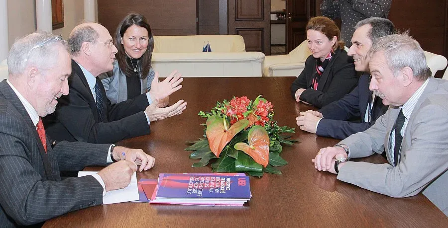 Клаудио Капон иска повече пари за БНТ и БНР