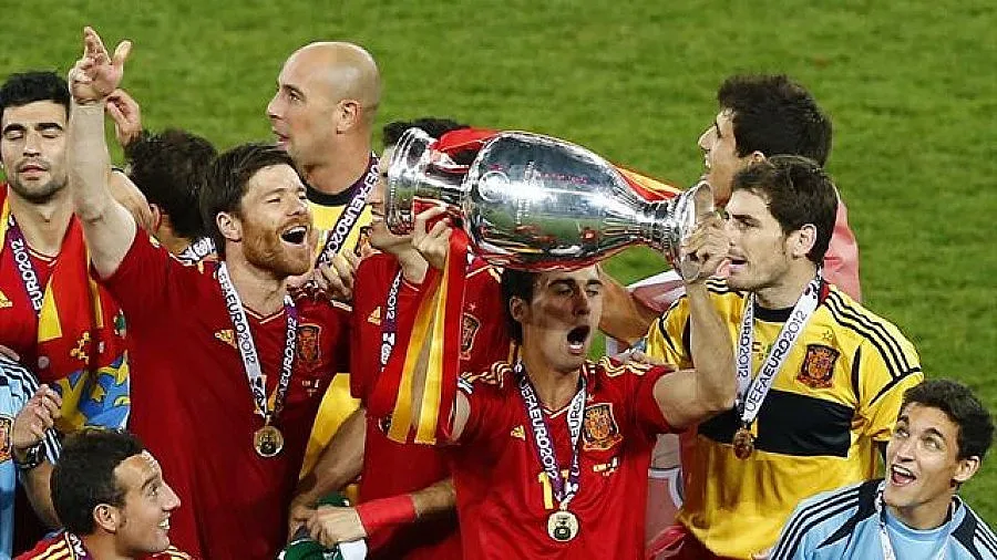 УЕФА стартира нов турнир в Европа