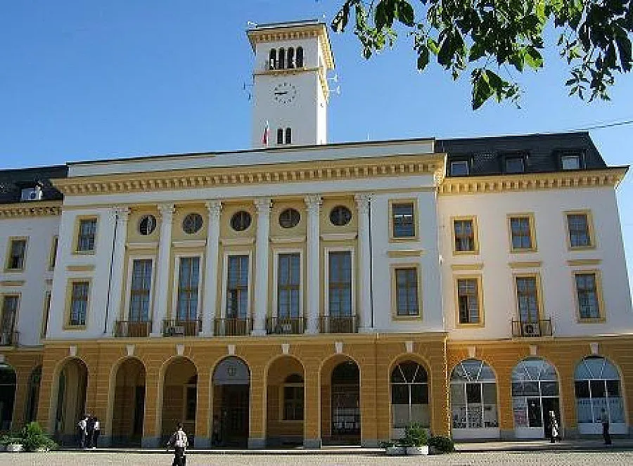 Дама от ГЕРБ оглави общинския съвет в Сливен