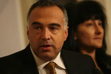 Кутев: Президентът нарушава Конституцията с решението за ЦИК