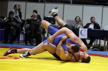 Класиците с двама дебютанти на Евро'14