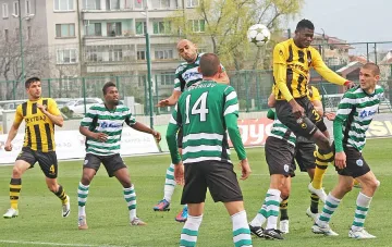 Гонзо подля вода и на "Ботев" (Пд)