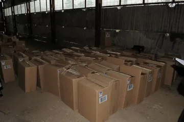 Разкриха депо за контрабандни цигари