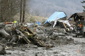 Откриха още 10 тела, погребани в свлачището в САЩ